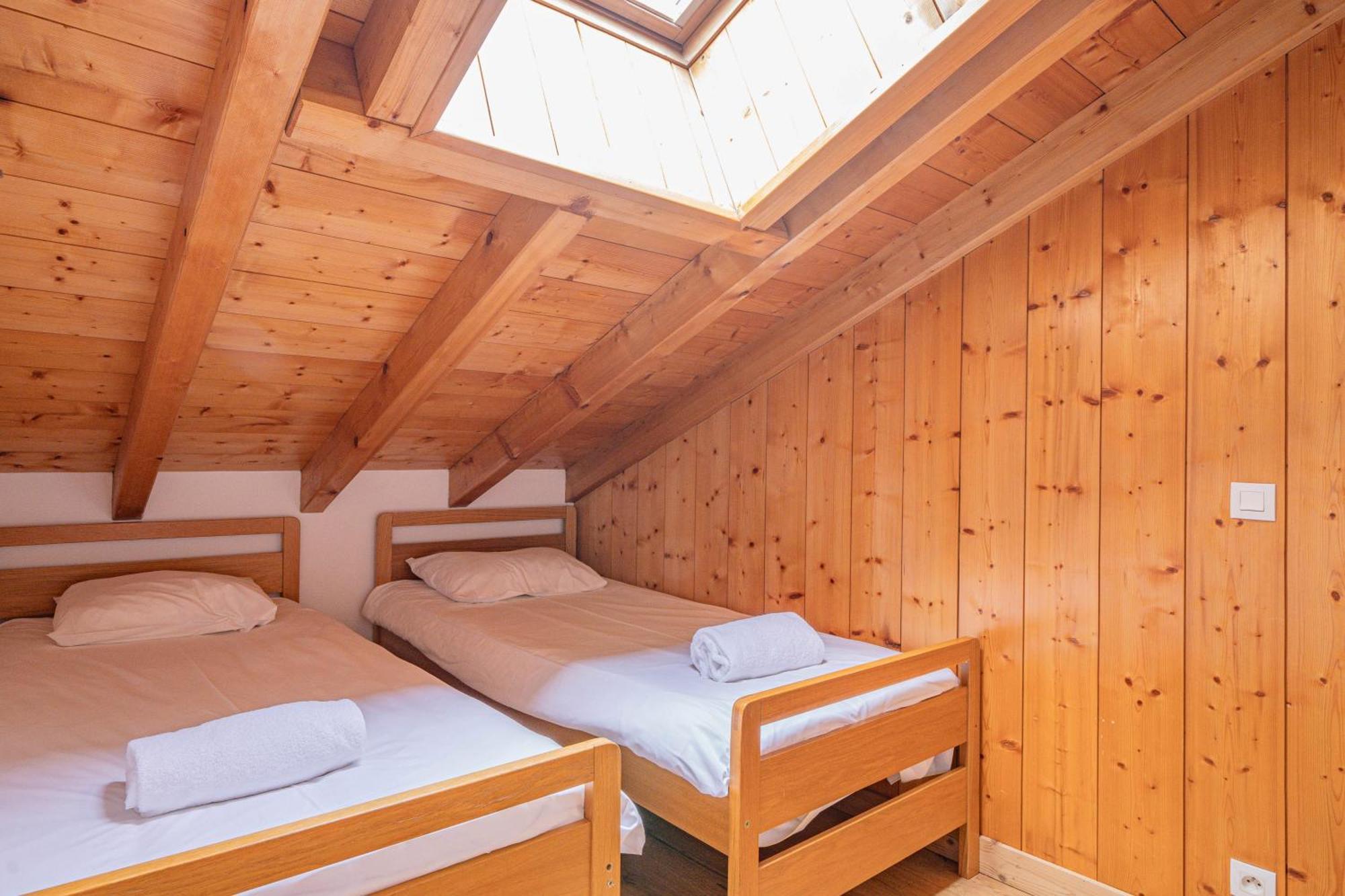 Apartment Capucin - A 3 Bedroom Chamonix Mountain Loft Buitenkant foto