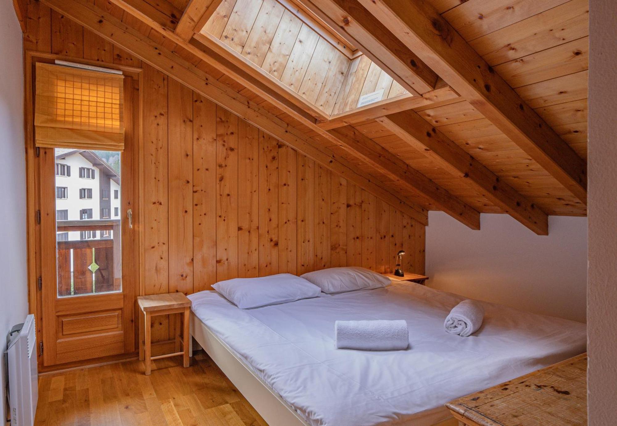 Apartment Capucin - A 3 Bedroom Chamonix Mountain Loft Buitenkant foto