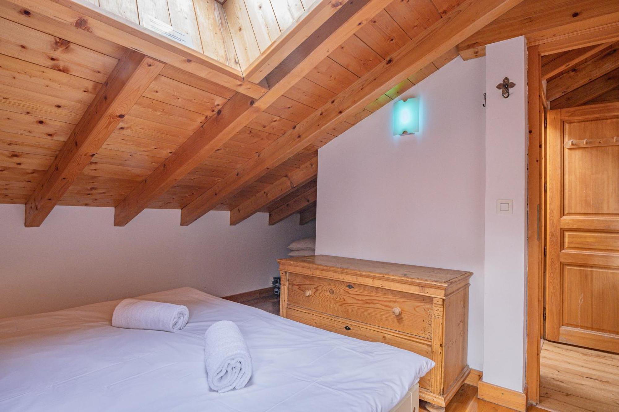 Apartment Capucin - A 3 Bedroom Chamonix Mountain Loft Buitenkant foto