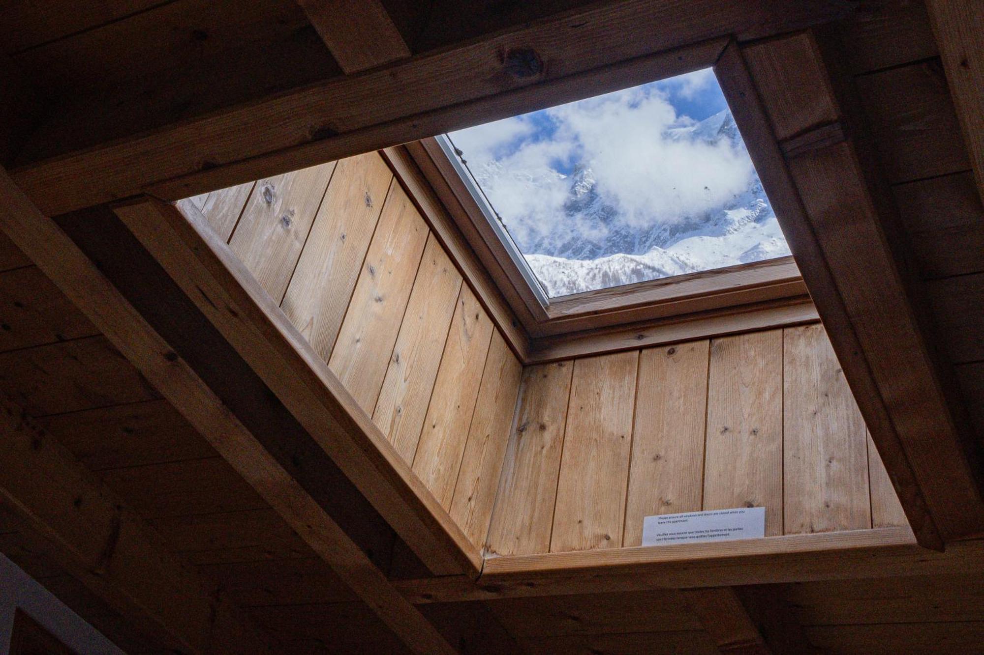 Apartment Capucin - A 3 Bedroom Chamonix Mountain Loft Buitenkant foto