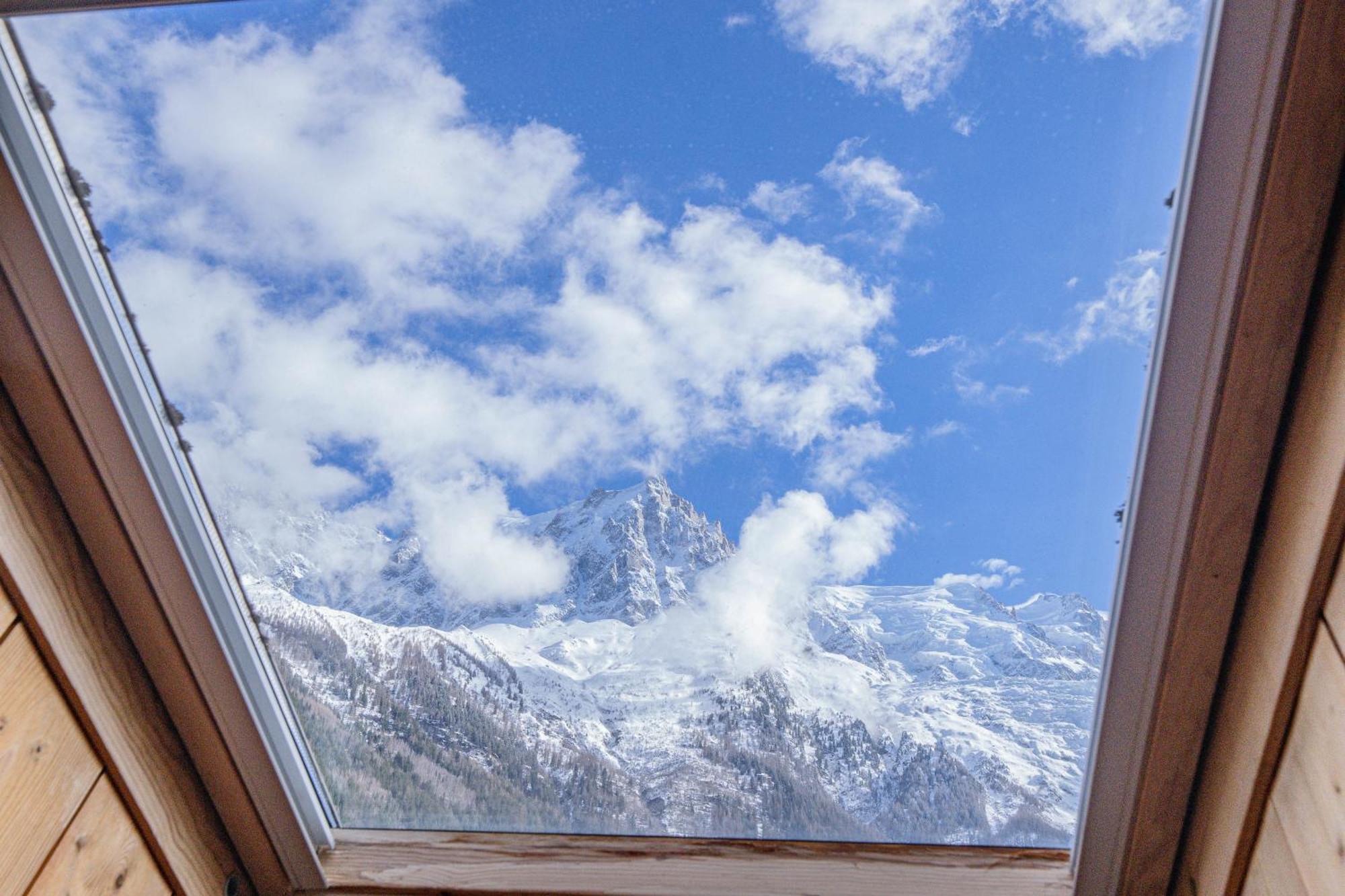 Apartment Capucin - A 3 Bedroom Chamonix Mountain Loft Buitenkant foto