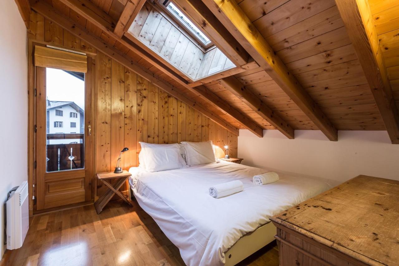 Apartment Capucin - A 3 Bedroom Chamonix Mountain Loft Buitenkant foto