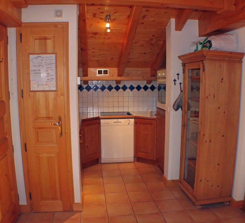 Apartment Capucin - A 3 Bedroom Chamonix Mountain Loft Buitenkant foto