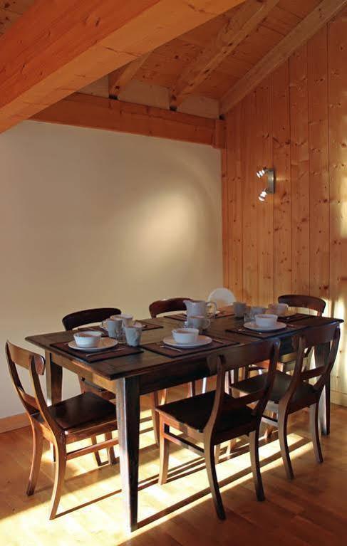 Apartment Capucin - A 3 Bedroom Chamonix Mountain Loft Buitenkant foto